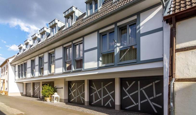 Ferienwohnung für 3 Personen, mit Terrasse und Garten sowie Ausblick in Bad Neuenahr