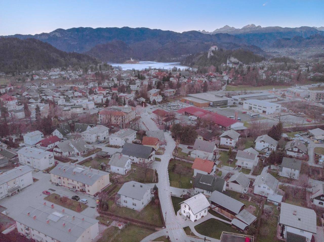 The Jungle Apartments and Rooms (Vila Džungla) in Bled, Triglav Nationalpark