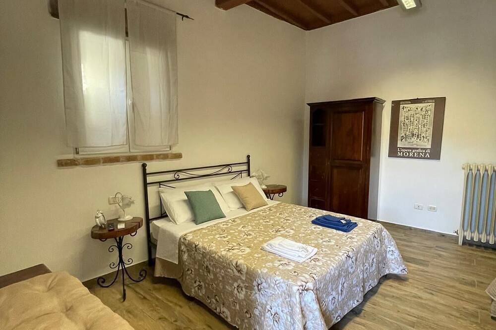 Entire apartment, Marini Palace in Spoleto, Perugia Province