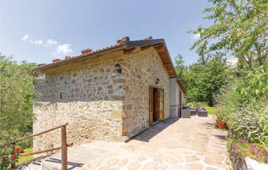 Casa Vacanza per 6 Persone in Bagni di Lucca, Provincia di Lucca, Foto 1