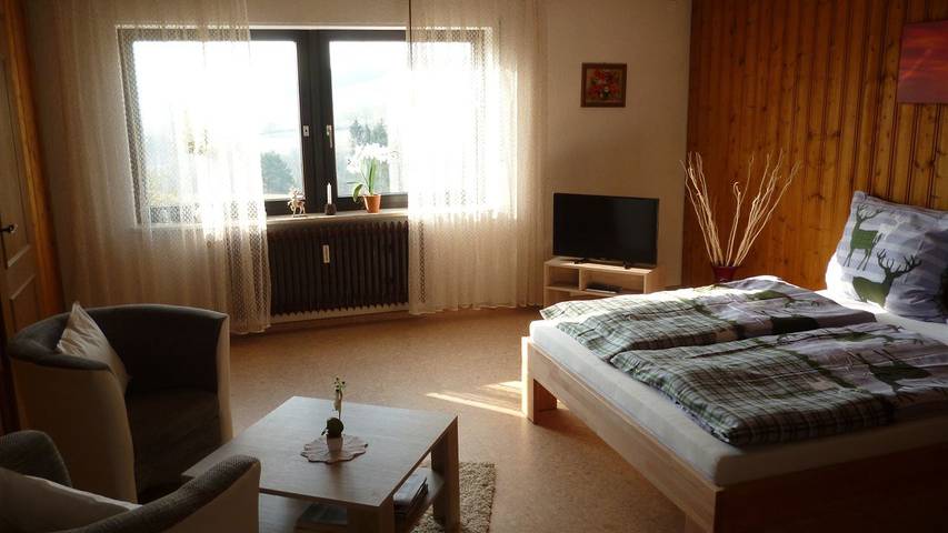 Ferienwohnung für 2 Personen, mit Garten in Weilheim - 3