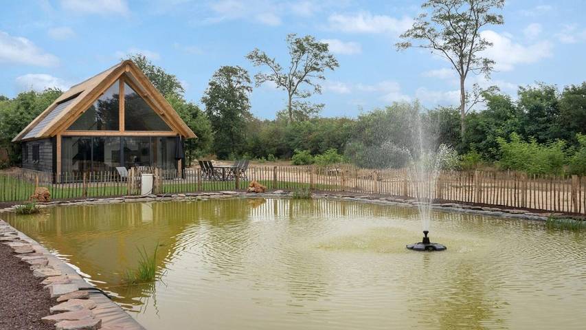 Vakantiehuis voor 6 personen, met terras en tuin in Baarle-Nassau