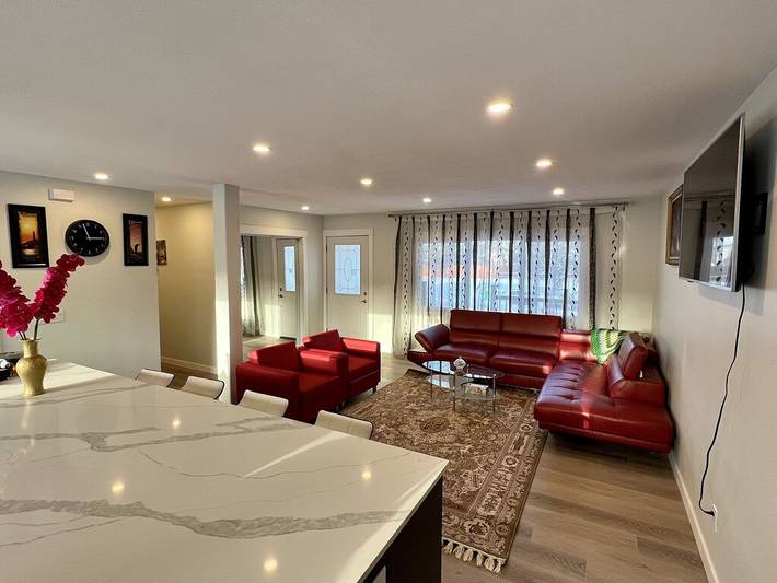 Holiday rental for 6 people, with garden and terrace in Calgary