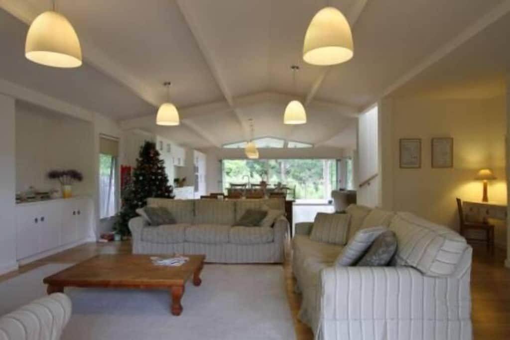 20 Bruce Street, Mallacoota in Mallacoota, East Gippsland Shire