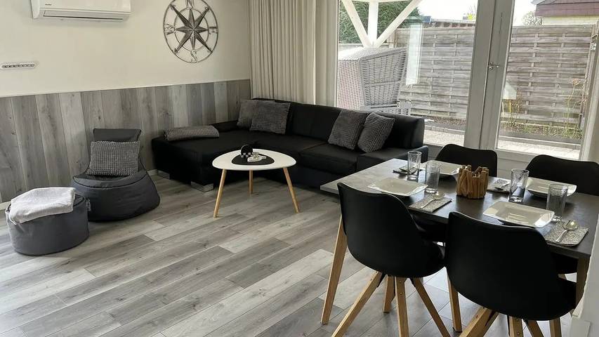 Ferienhaus für 4 Personen, mit Garten in Warwerort
