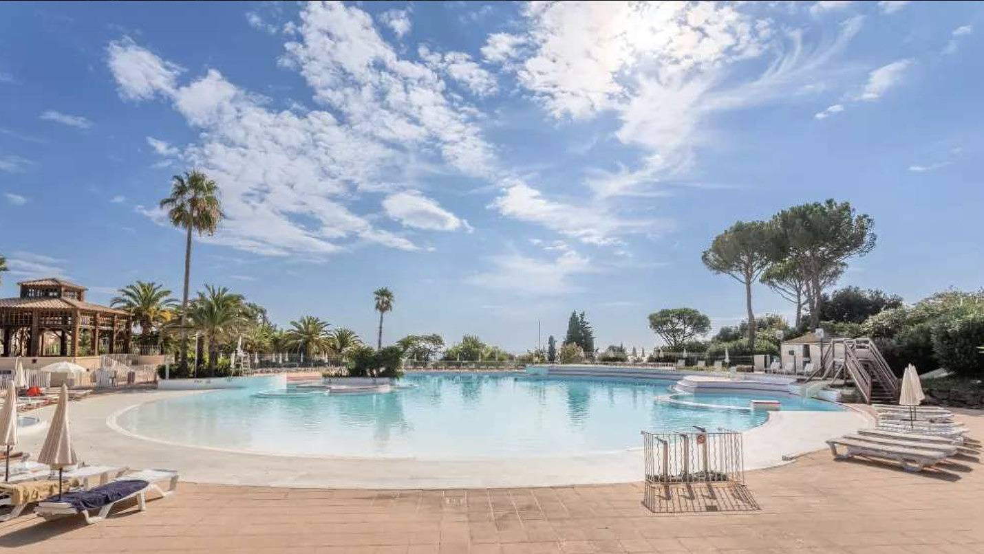 Ganze Wohnung, Le Petit Bleu in Le Dramont, Saint-Raphaël
