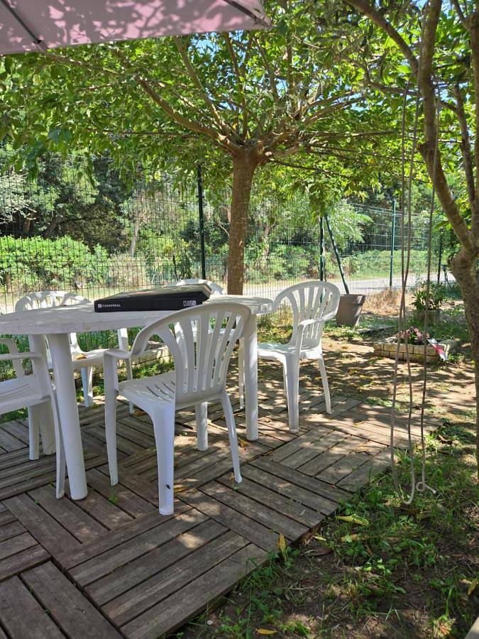 Chalet en camping bord de mer in Sorbo-Ocagnano, Arrondissement de Corte
