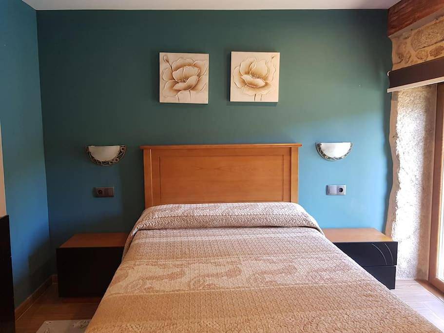 Vibesmuxía - Casa Rural Escola in Muxía, Costa de Galicia