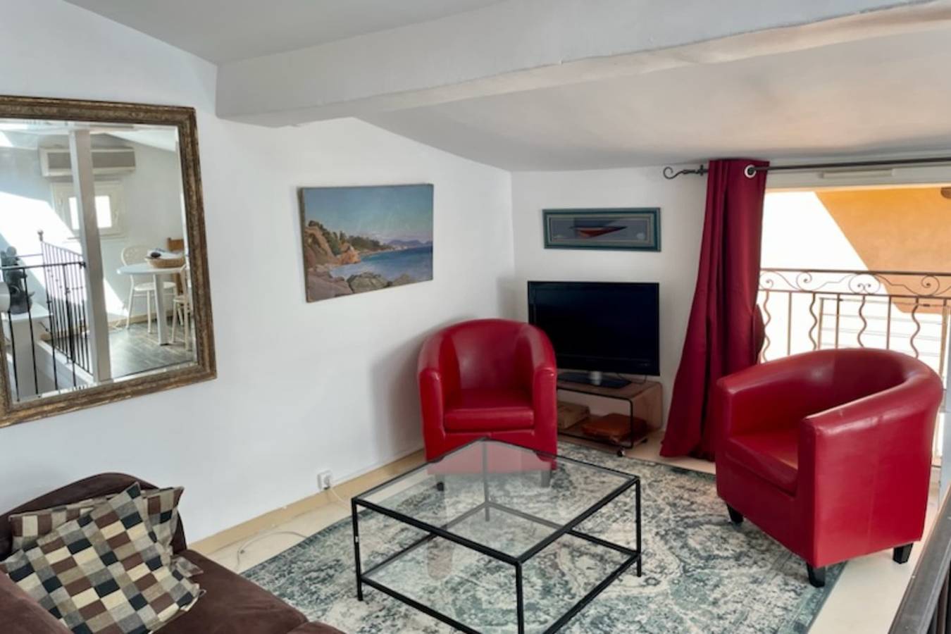 Apartamento entero, Apartment with roof terrace in Aix in Aix-en-Provence, Region de Aix-en-Provence