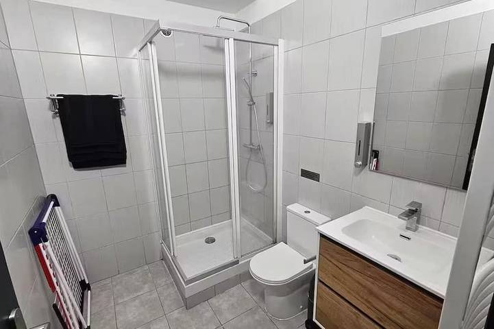 Apartamento entero, Blue Duplex Near Paris & Stade De France in Drancy, Sena-Saint Denis