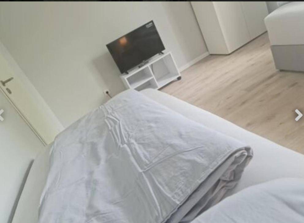 Appartement entier, Three-Bedroom Apartment in Wolfsburg, Région de Brunswick