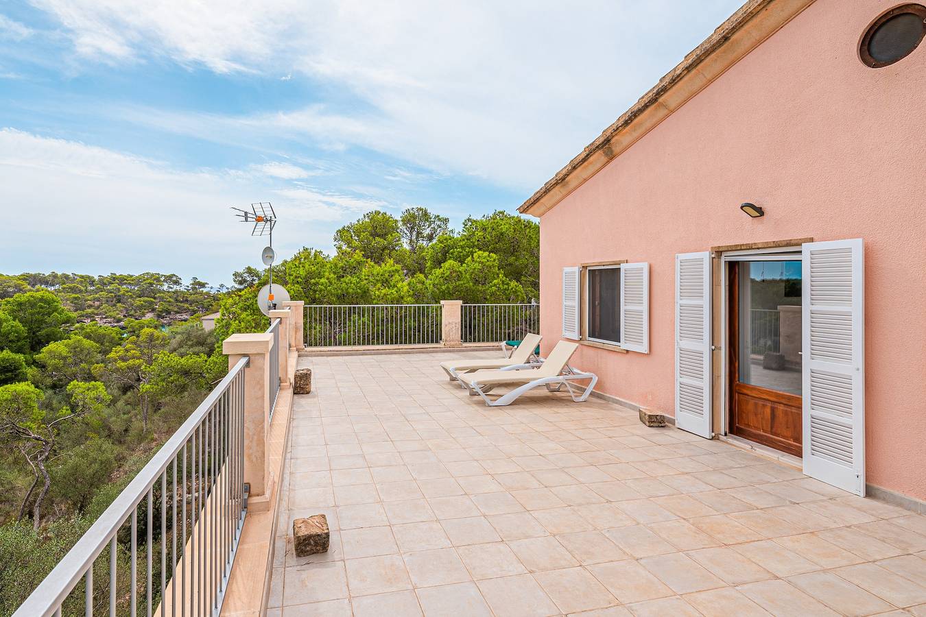 Idyllic location in the nature reserve - Casa Rosa in Santanyí, Coast of Mallorca
