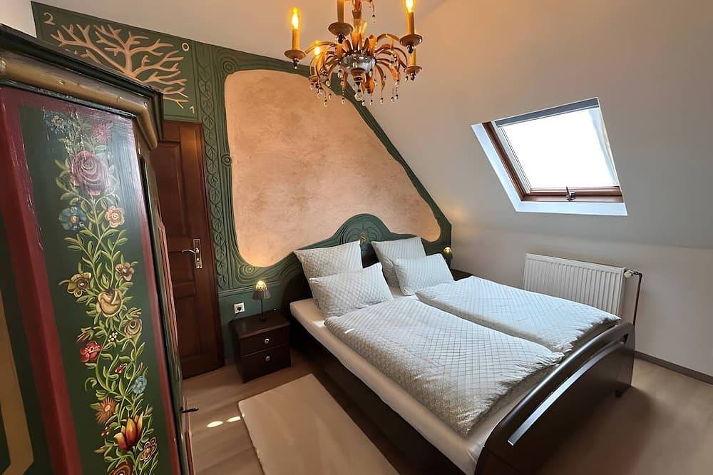 Ganze Wohnung, 2 Ferienwohnungen mit Garten & Terrasse im Wald – 9 Personen - für Familien & Freundesgruppen in Ottenhöfen im Schwarzwald, Mittlerer Schwarzwald