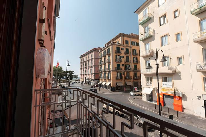 Chambre 'Armonica Rooms - Camera Himeros' avec Wi-Fi et climatisation in Castellammare di Stabia, Sorrento Coast