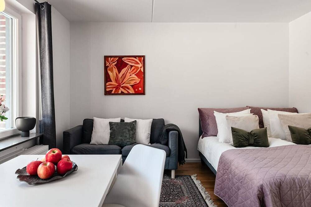 Ganze Wohnung, New Stylish Local Apartment in Barkarbystaden in Schwedische Ostsee