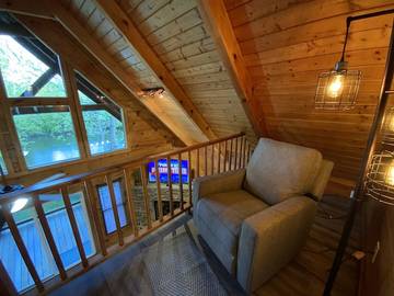 Glamping for 5 Guests in Blount County, Picture 3