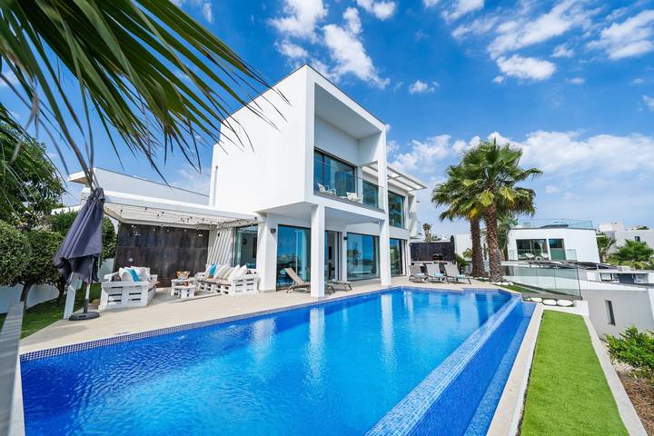 Villa voor 10 personen, met tuin in Armação de Pera