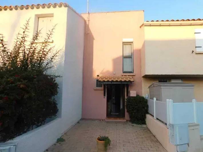 Gîte pour 4 personnes, avec terrasse dans Office De Tourisme De Marseillan