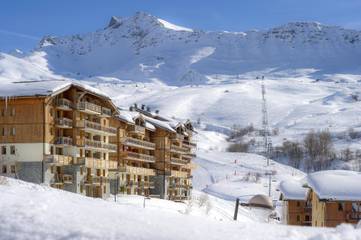 Gîte pour 6 personnes, avec sauna et terrasse à Montgellafrey