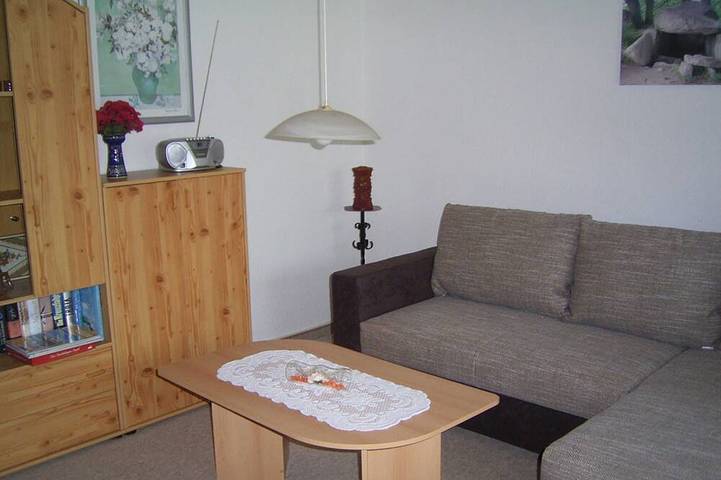 Ferienwohnung für 3 Personen, mit Terrasse und Garten in Lancken-Granitz - 4
