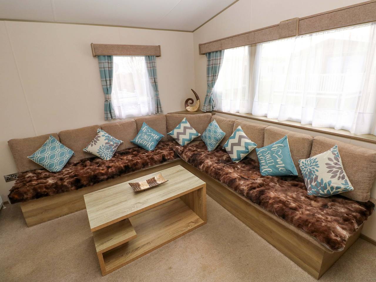 82 Manorbier Park in Pembrokeshire