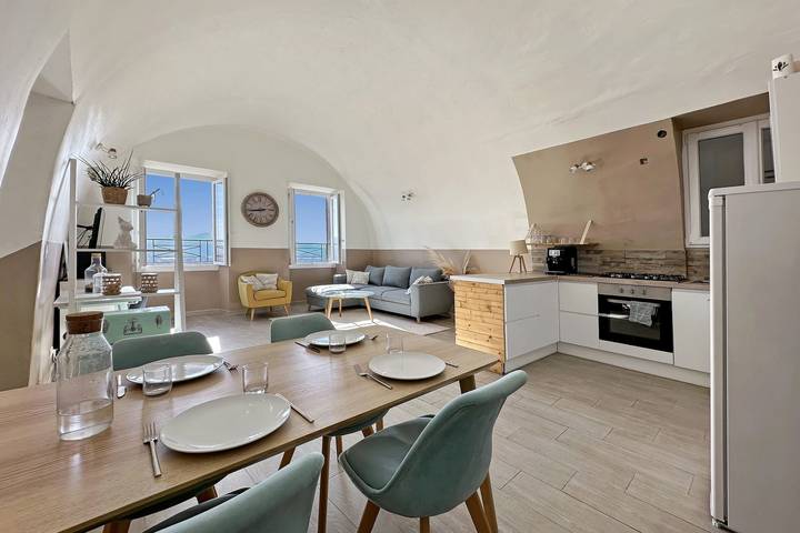 Location de vacances pour 7 personnes à Lauris