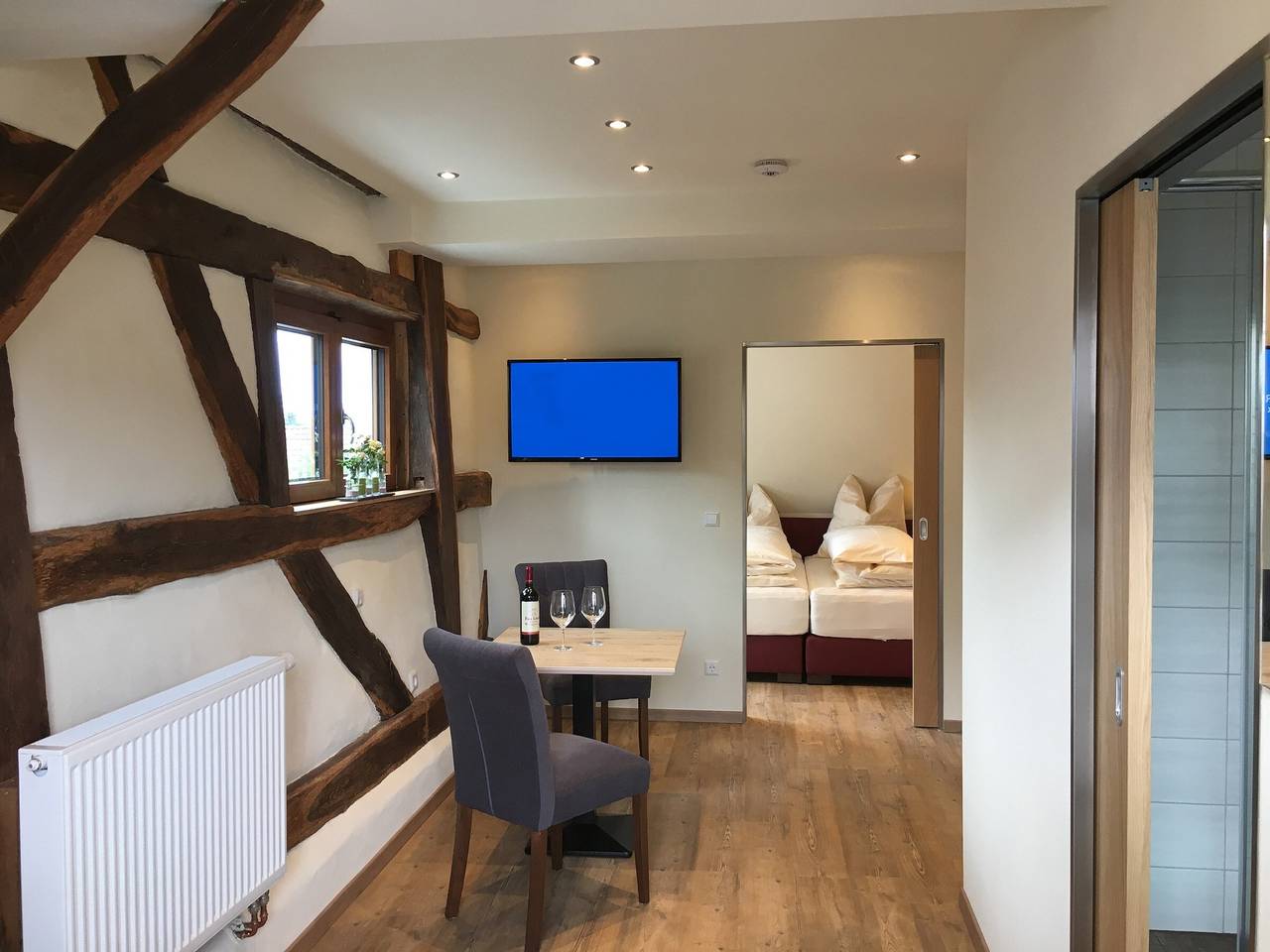 Ganze Wohnung, Apartment '9' mit Gemeinschaftsterrasse, Balkon und Wlan in Mössingen, Neckar-Alb