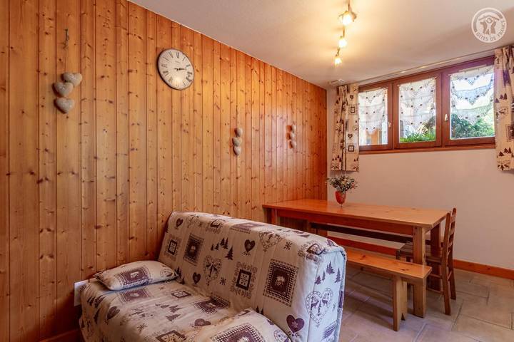 Gîte pour 4 personnes, avec jardin à Mâcot-la-Plagne - 3