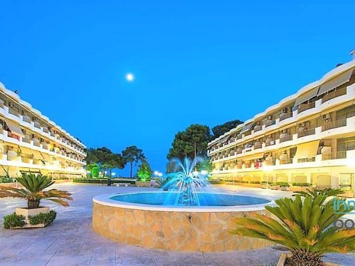 Ferienwohnung für 2 Personen, mit Kinderpool und Pool sowie Terrasse und Garten in Cambrils - 4