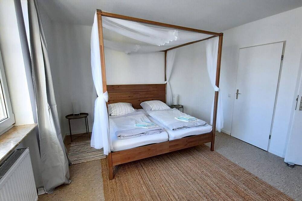 Ganze Wohnung, Im höchstgelegenen Ort der Pfalz. Helle, moderne, ruhige Ferienwohnung Og in Ruppertsecken, Pfälzer Bergland