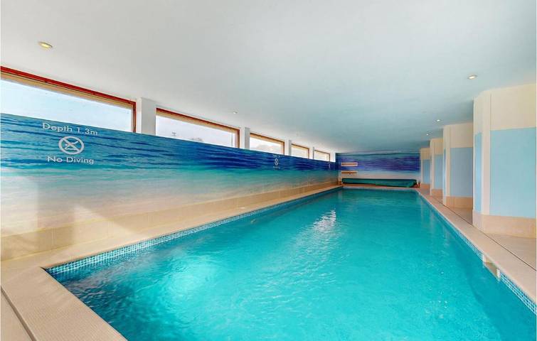 Gîte pour 4 personnes, avec jardin et piscine à Désertines (Allier)