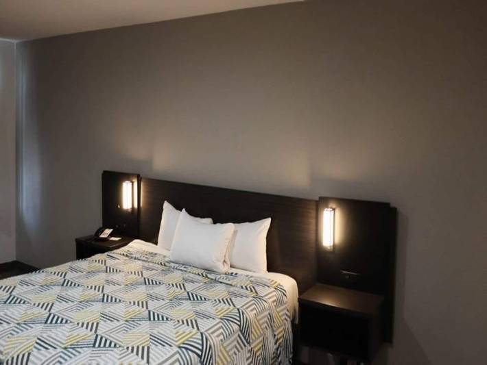 Ganze Wohnung, 1 Kingsize-Bett | Rauchen, Mikrowellen-Kühlschrank in San Diego, San Diego County