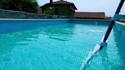 Gîte pour 6 personnes, avec jardin et piscine, animaux acceptés à Colazza