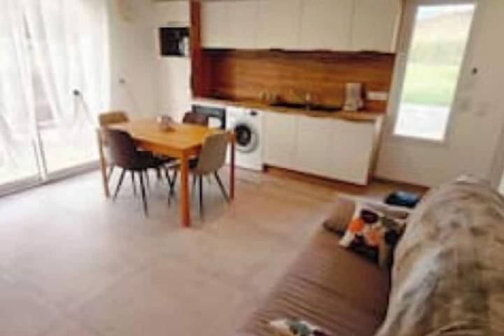 Maison de vacances pour 2 personnes, avec jacuzzi et jardin, animaux acceptés