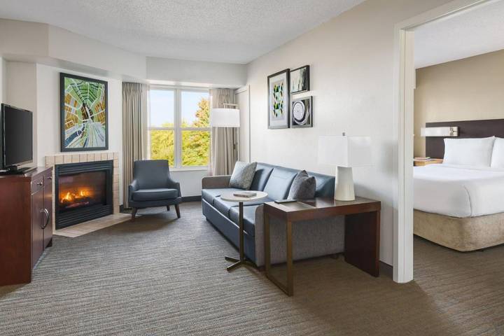 Hotel for 5 people, with terrace, with pets - 1