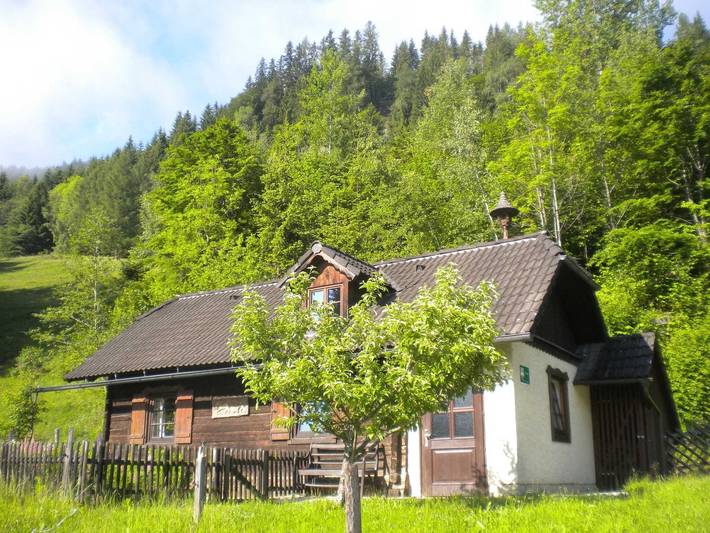 Ferienhaus für 4 Personen, mit Ausblick und Pool sowie Garten, mit Haustier in der Steiermark