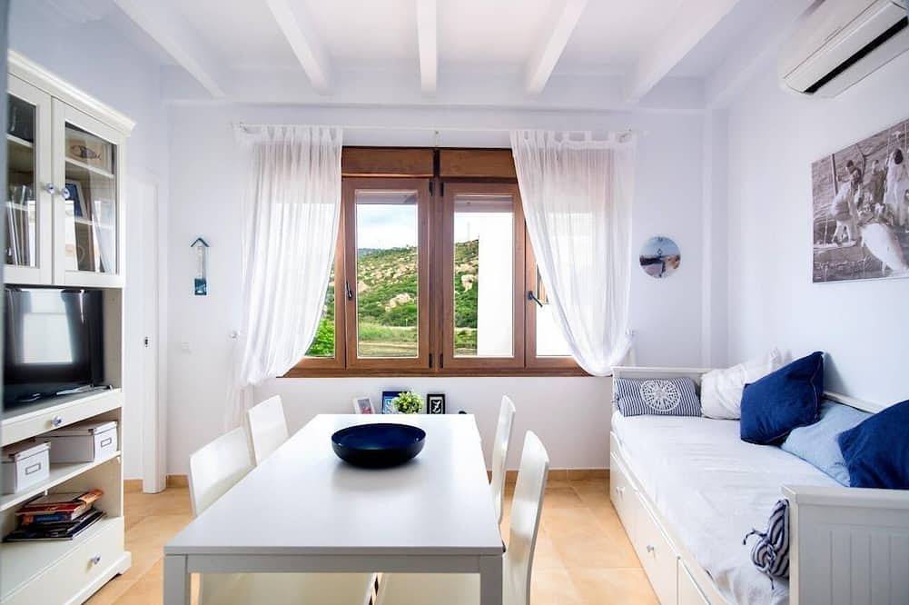 Entire apartment, Enjoy stunning sea views from this gorgeous beach front Apartment in Zahara de los Atunes, Barbate