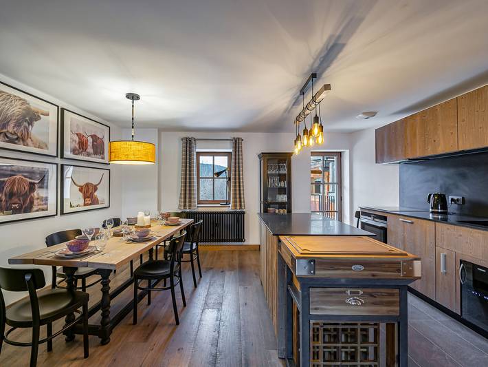 Chalet moderne Méribel, skis aux pieds, animaux admis in Meribel Village, Courchevel