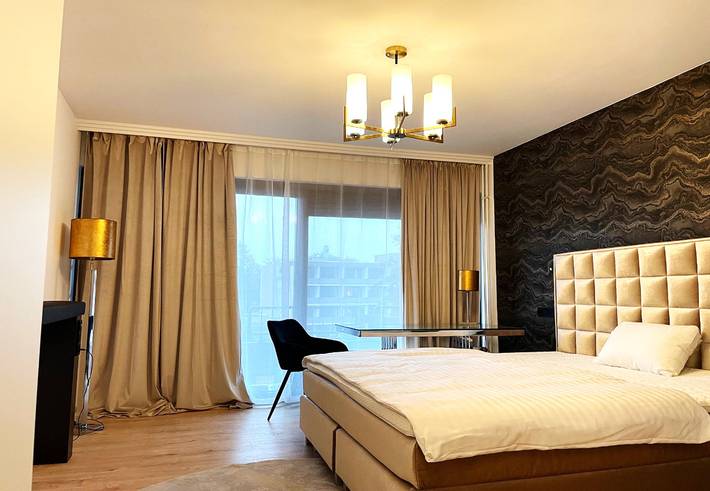 Ferienwohnung für 2 Personen, mit Balkon und Seeblick