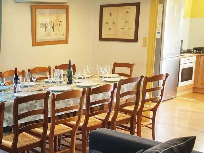 Location de vacances pour 10 personnes, avec Terrasse et Jardin à Saint-Germain-de-Marencennes