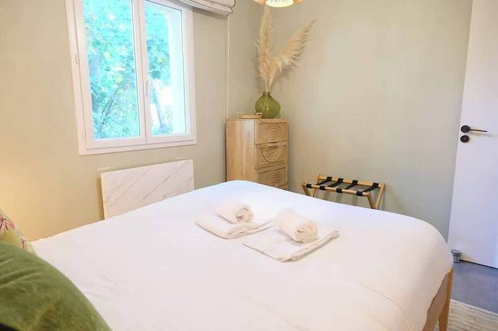 Location de vacances pour 4 personnes, avec jacuzzi à Saint-Lô - 4