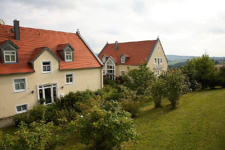 Ganze Wohnung, Auszeit - Ihr Sibyllenbad Gästehaus - Appartement 1 Erwachsener in Neualbenreuth, Ostbayern