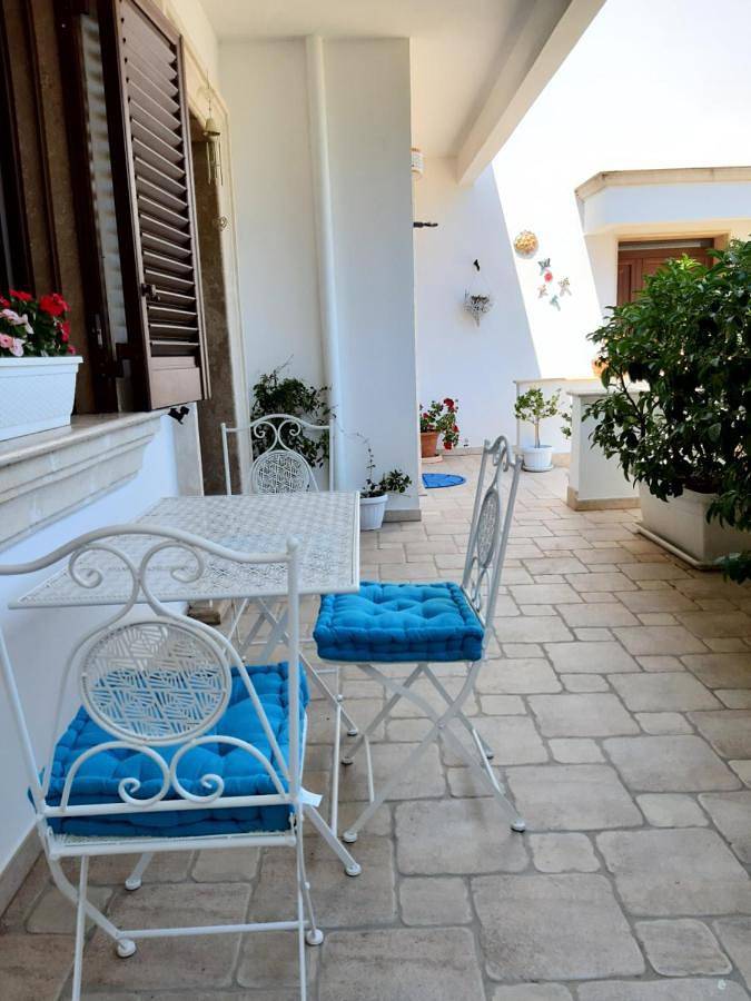 Small Double Room in Maruggio, Golfo di Taranto