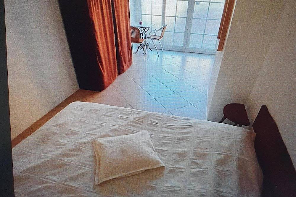 Appartement entier, Meublé avec Spa (piscine, sauna, jacuzzi) \"Les Papillons de la Bruche\" classé 3* in Dinsheim-sur-Bruche, Bas-Rhin Alsace