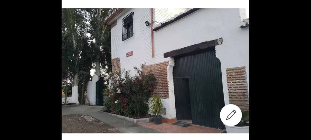 Three-Bedroom Villa in Granada, Provincia de Granada