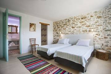 Villa for 4 People in Skopelos, Decentralized Administration of Thessaly - Central Greece, Photo 2