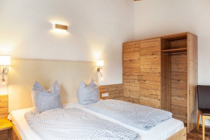 Gîte pour 6 personnes, avec Balcon ainsi que Jardin et Bassin pour enfant à Ehrwald - 4