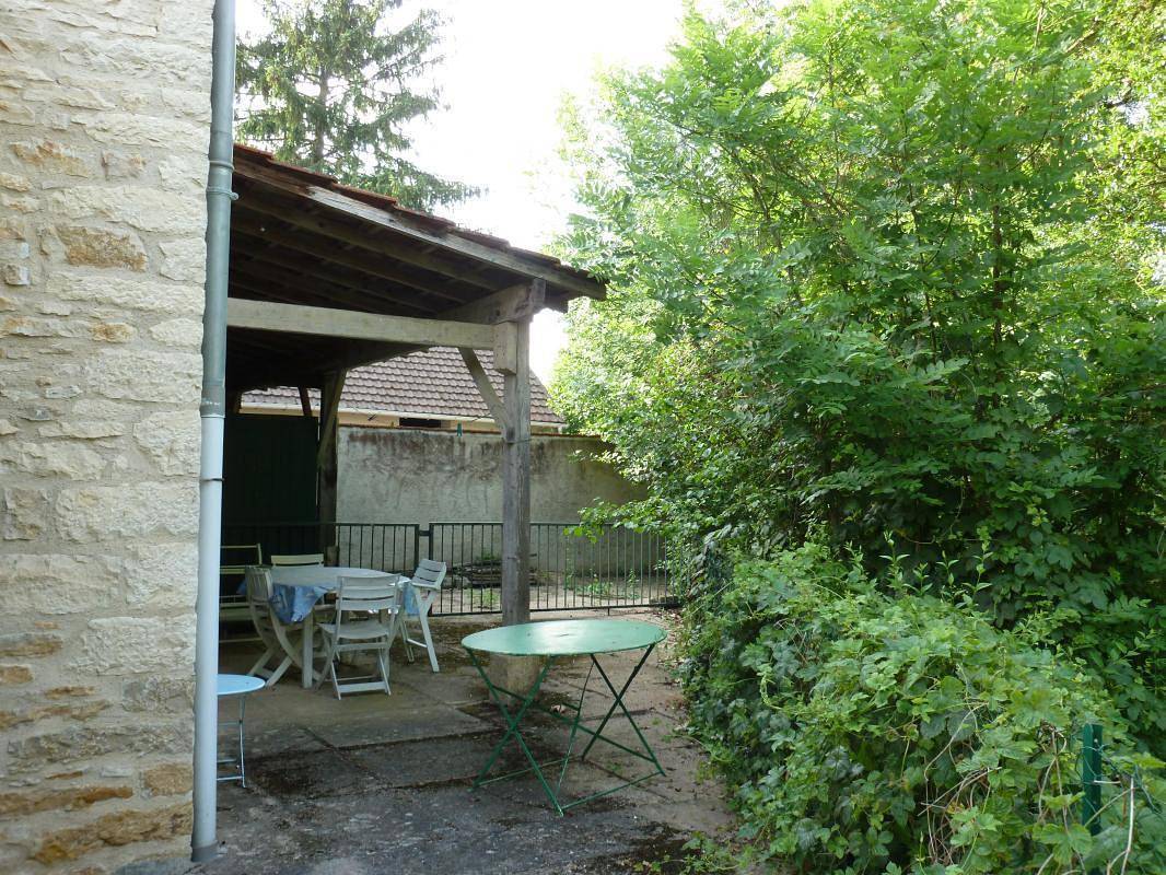 Au bord de la Gande in Salornay-sur-Guye, Région de Mâcon