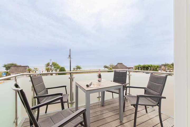 Ferienwohnung für 6 Personen, mit Meerblick und Balkon in Haffkrug