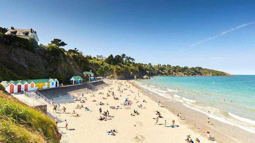 Gîte pour 2 personnes, avec jardin ainsi que terrasse et jacuzzi à Étables-sur-Mer - 2